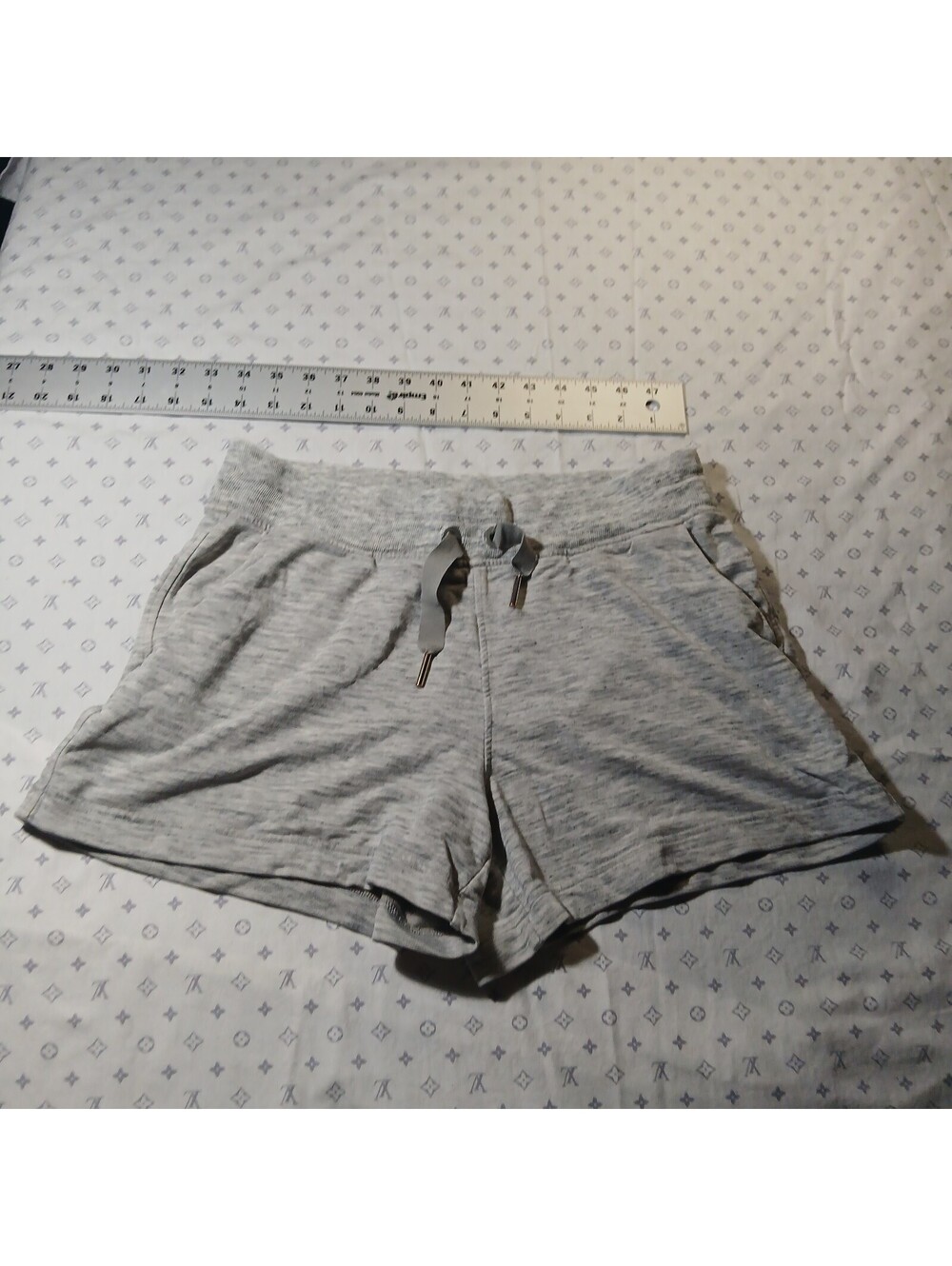 Athleta Balance Short Gray Knit Lounge Shorts Size M Medium